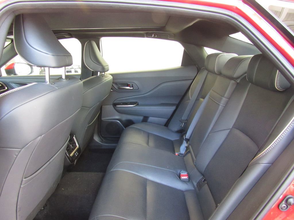 Used 2024 Toyota Crown Platinum AWD/4WD image 16