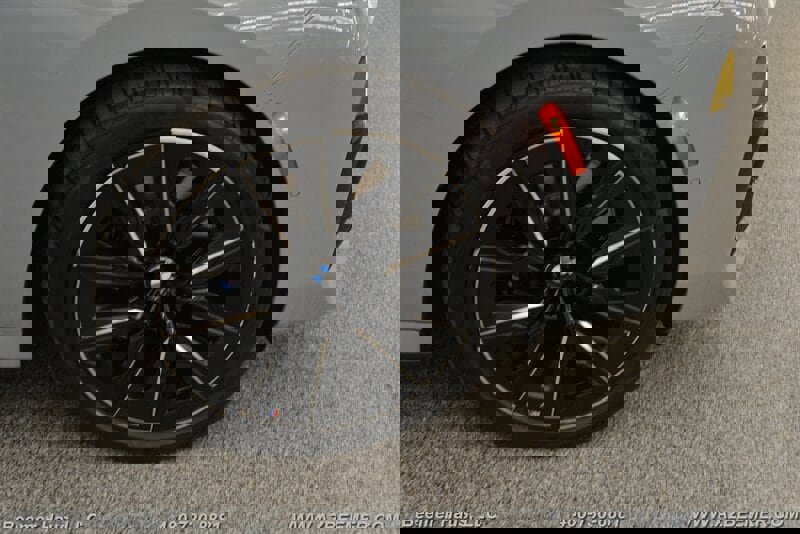 Used 2024 BMW 740i w/ M Sport Professional Package image 46