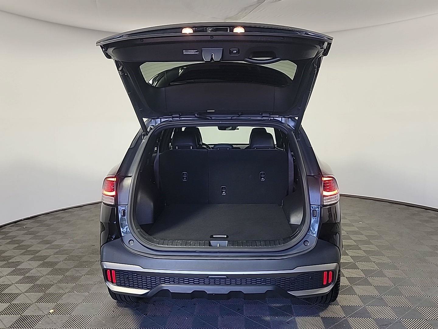Certified 2023 Kia Sportage X-Line AWD/4WD image 6