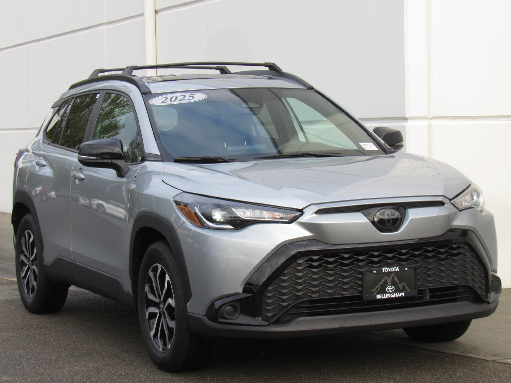 Certified 2025 Toyota Corolla Cross AWD Hybrid w/ Moonroof Package image 2