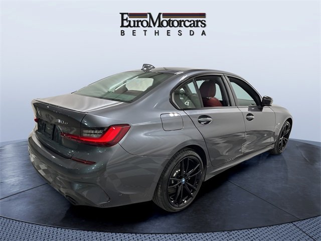 Used 2022 BMW 330e xDrive image 5