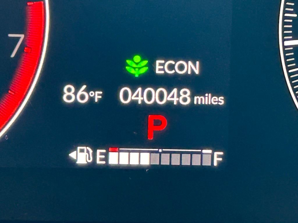 Used 2023 Honda Pilot Sport image 20