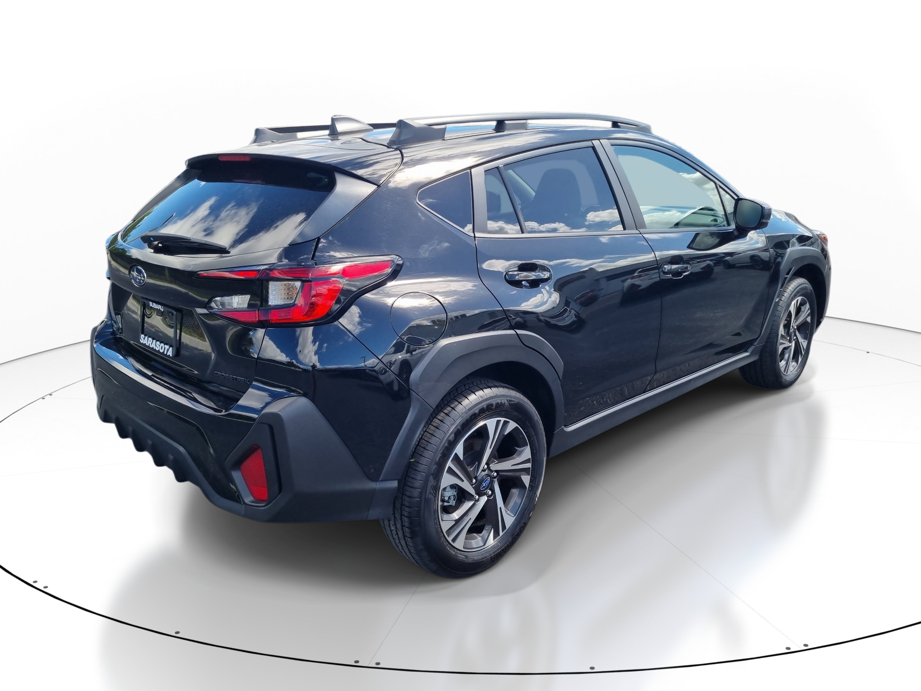 Used 2026 Subaru Crosstrek 2.5i Premium AWD/4WD image 6