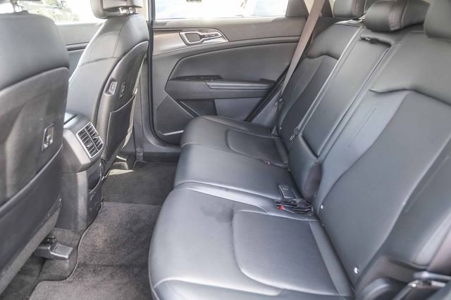 Certified 2023 Kia Sportage EX image 19