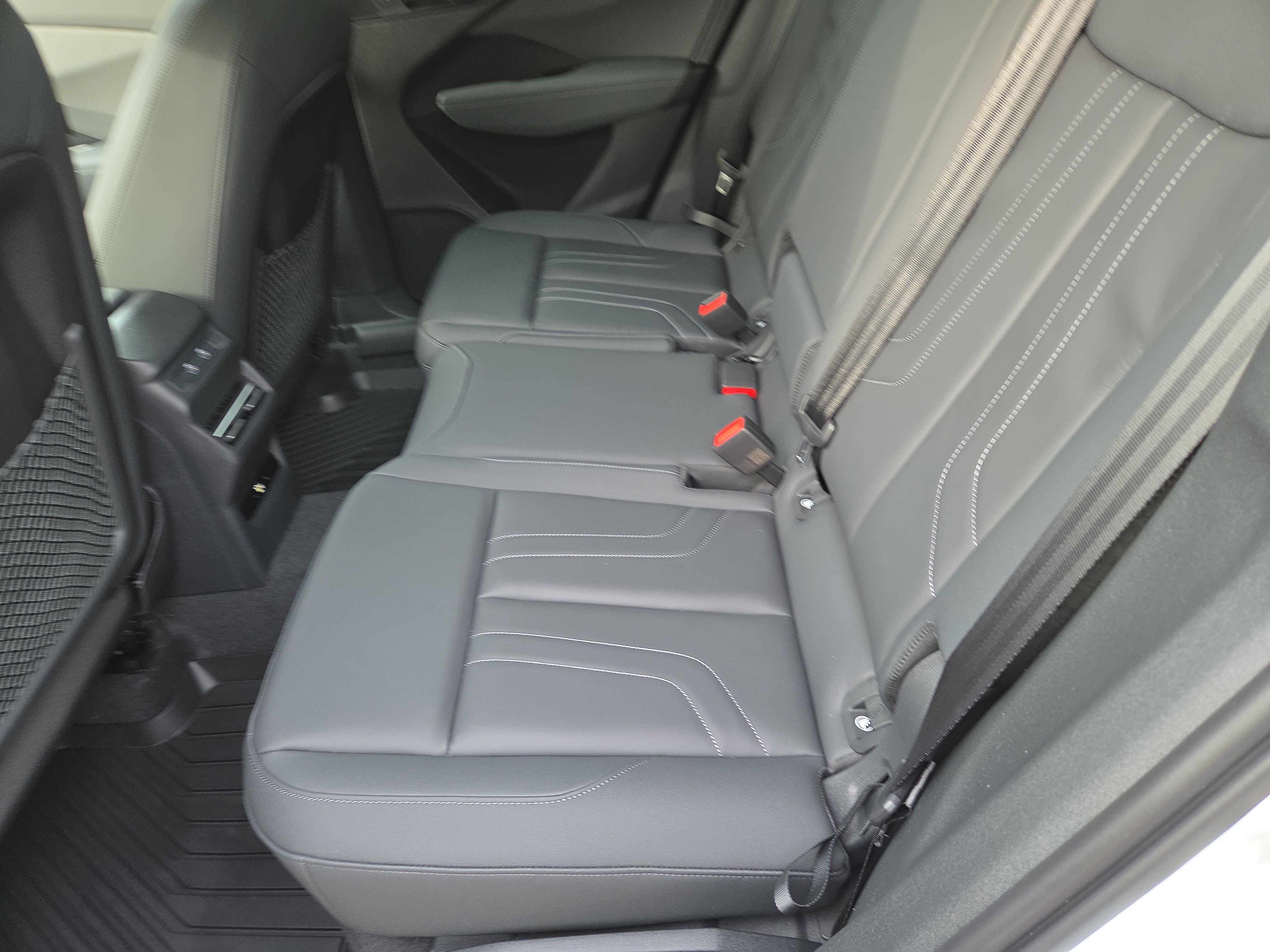 New 2026 Audi Q3 quattro 2.0T image 6