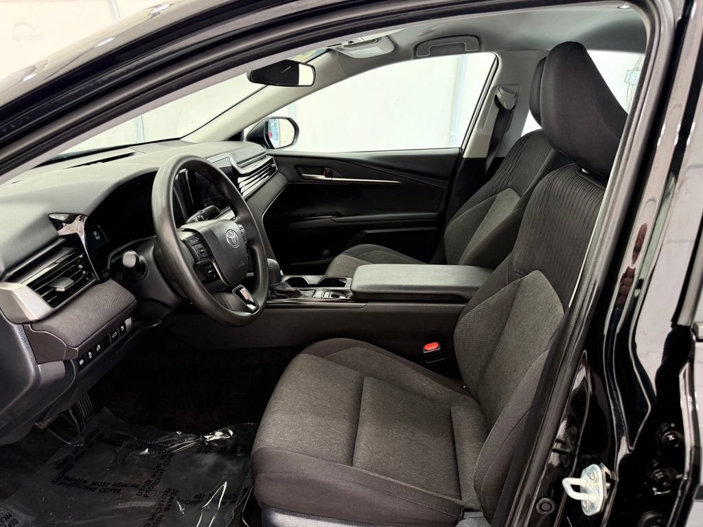 Used 2025 Toyota Camry LE FWD image 12