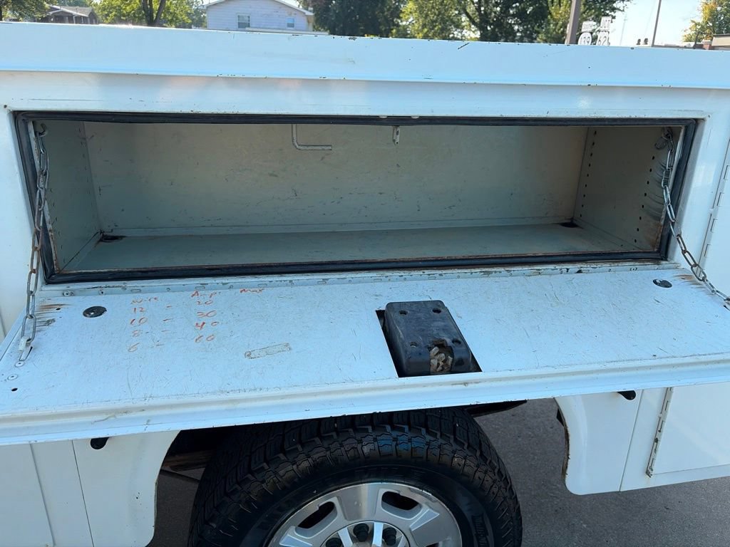 Used 2013 GMC Sierra 2500 W/T w/ Snow Plow Prep Package AWD/4WD image 11