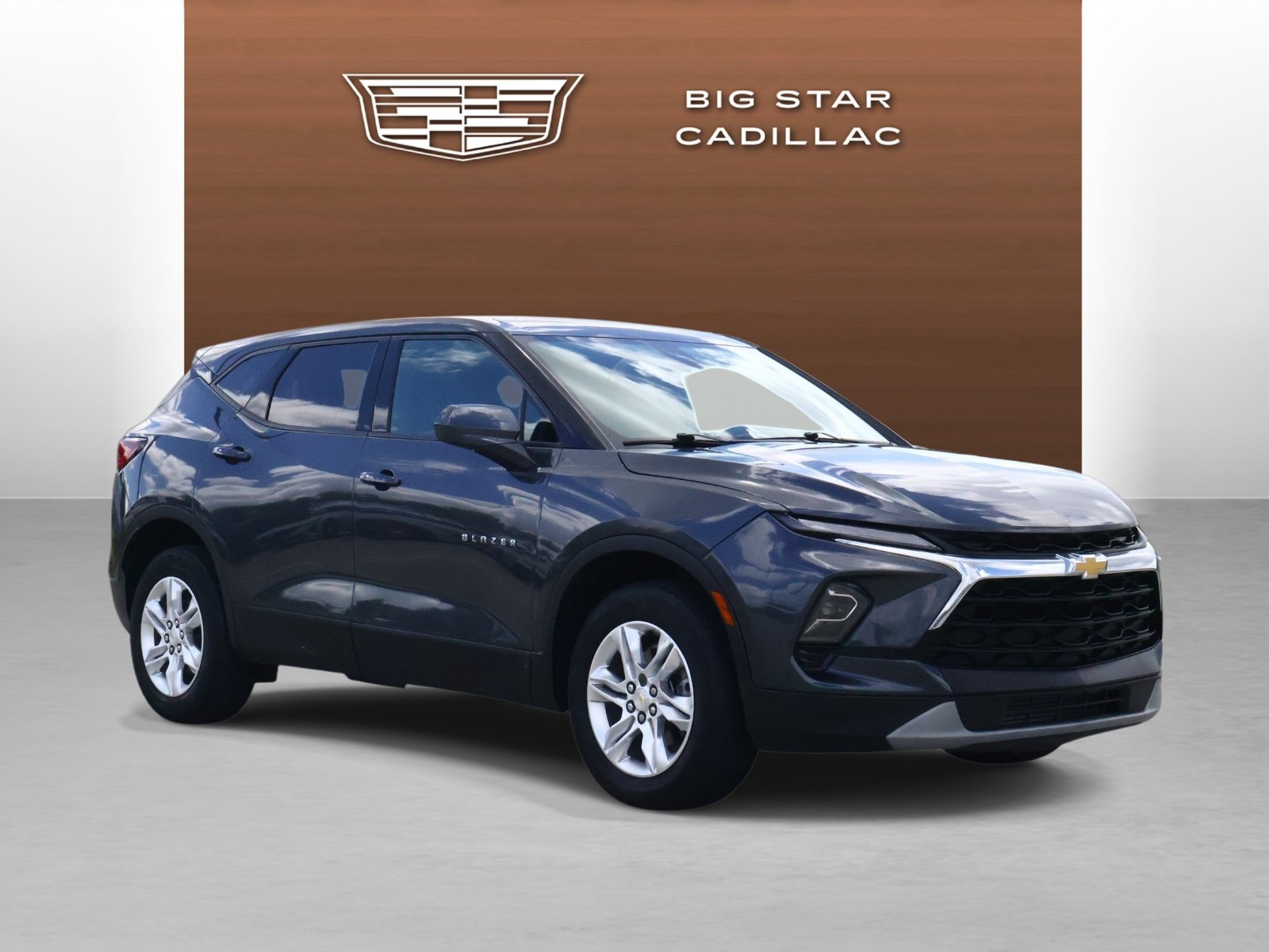 Used 2021 Chevrolet Blazer LT w/ LPO, Floor Liner Package FWD image 7