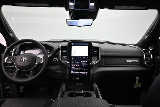 New 2027 RAM 2500 Laramie AWD/4WD image 23