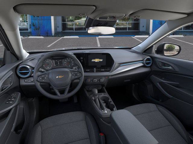 Used 2026 Chevrolet Trax LS w/ LS Convenience Package FWD image 15
