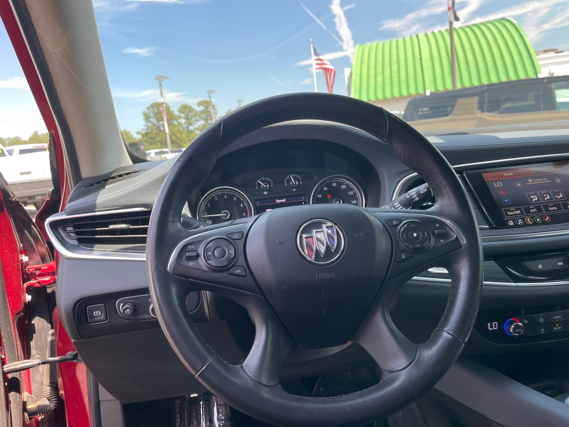 Used 2020 Buick Enclave Essence w/ Sound and Sites Package image 15