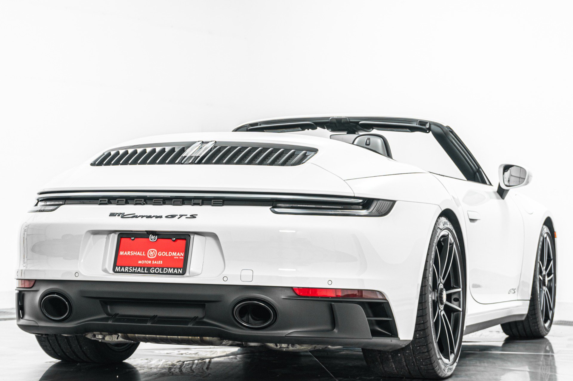 Used 2023 Porsche 911 Carrera GTS RWD image 9