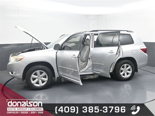 Used 2010 Toyota Highlander SE image 23