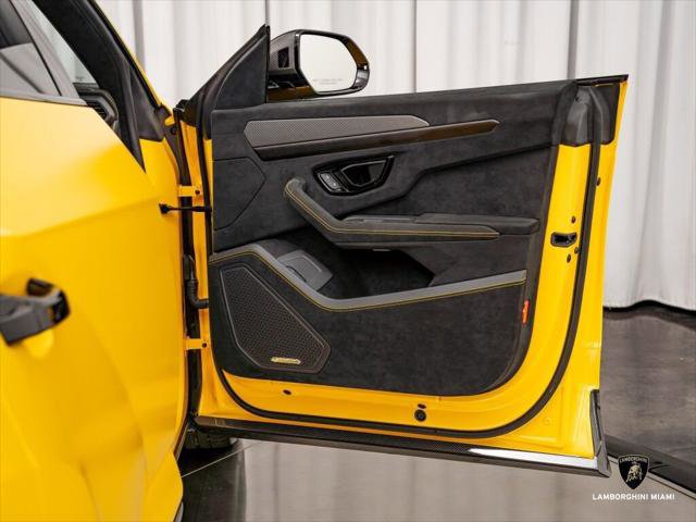 Used 2024 Lamborghini Urus Performante image 50