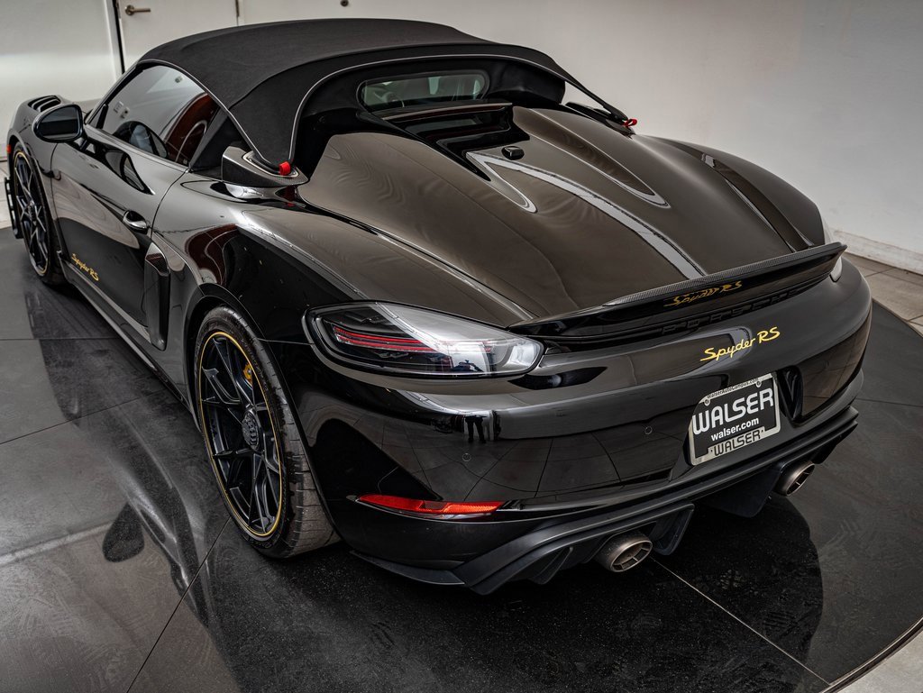 Certified 2025 Porsche 718 Boxster Spyder RS image 32