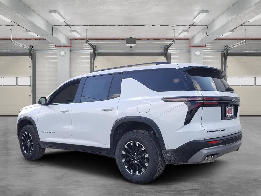 New 2026 Chevrolet Traverse Z71 w/ Enhanced Driving Package image 5