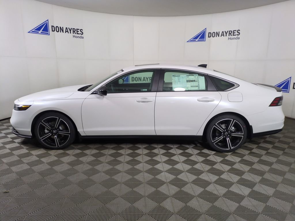 New 2025 Honda Accord Sport image 2