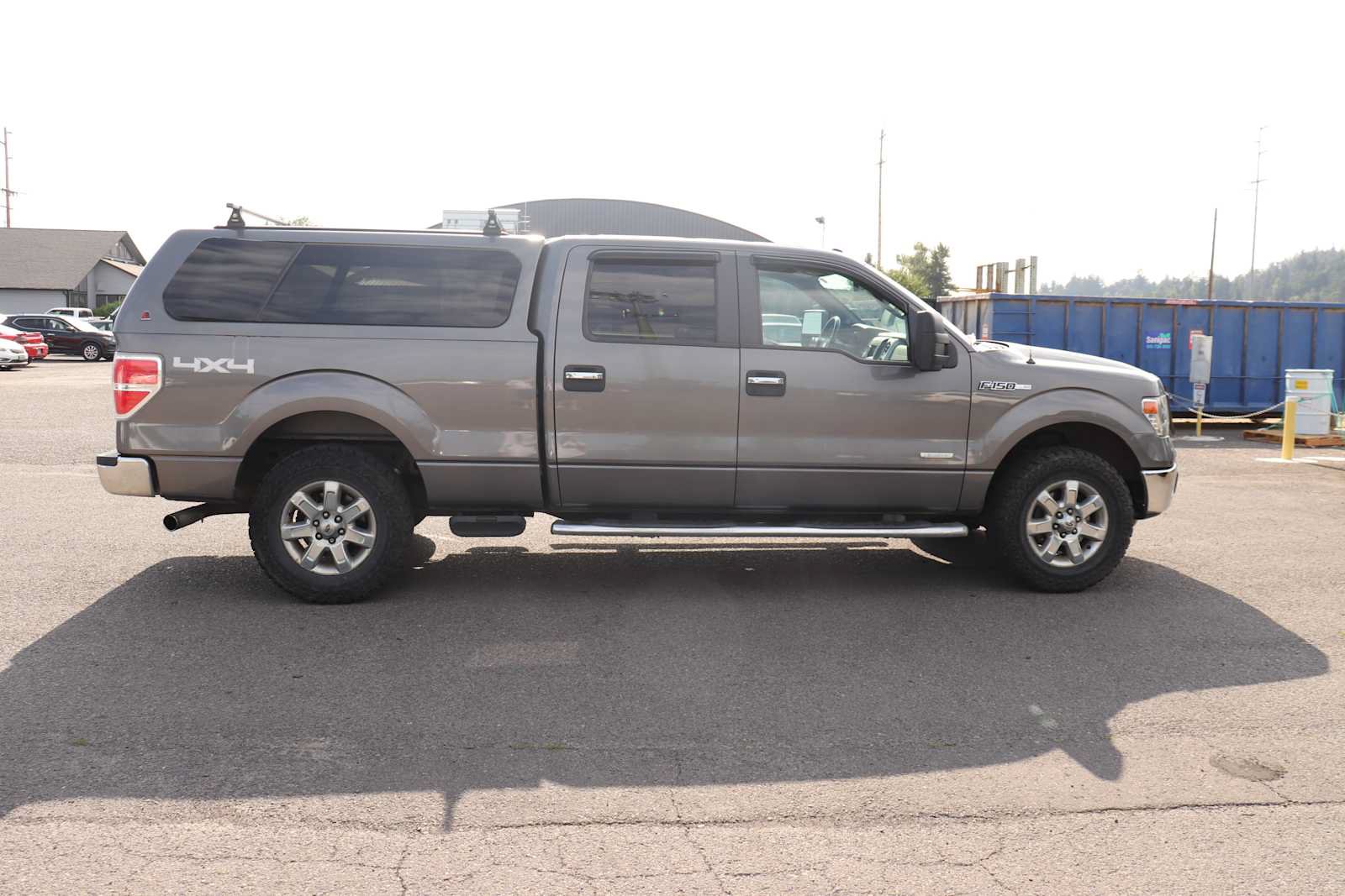 Used 2014 Ford F150 XLT w/ Equipment Group 302A Luxury AWD/4WD image 4