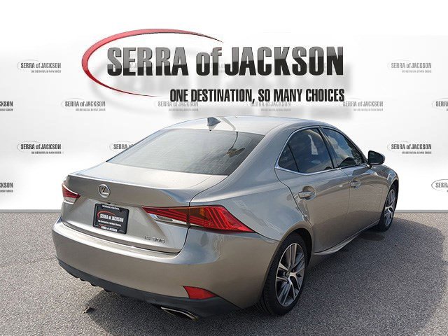 Used 2018 Lexus IS 300 w/ Accessory Package 2 RWD image 8