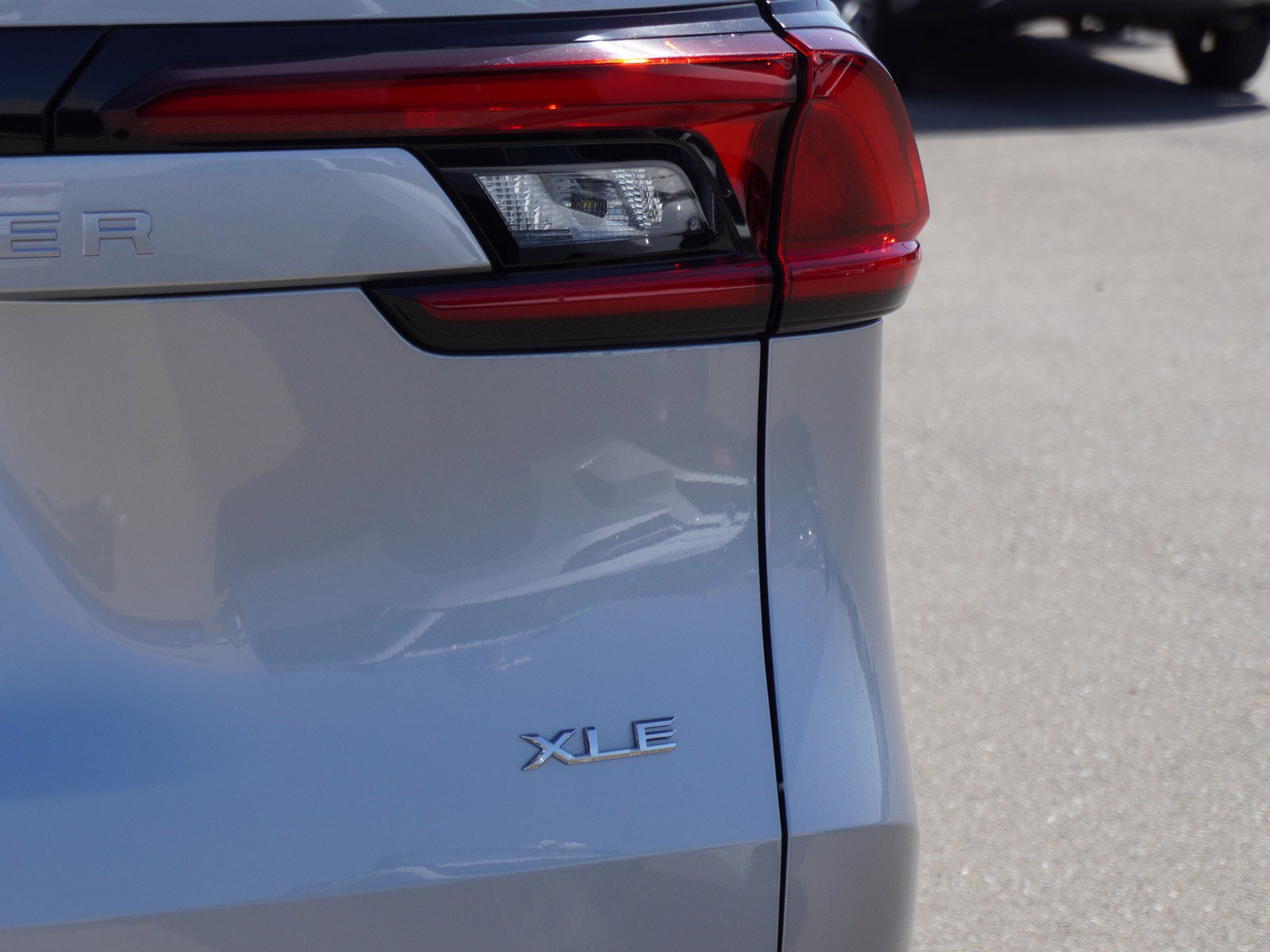 Used 2025 Toyota Grand Highlander FWD image 10