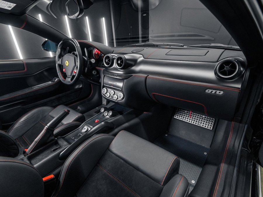 Used 2011 Ferrari 599 GTO RWD image 12
