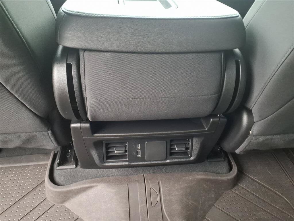 Used 2025 Chevrolet Silverado 1500 Custom RWD image 23