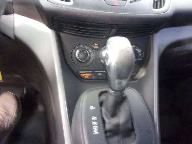 Used 2016 Ford Escape SE FWD image 11