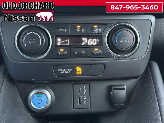 Used 2023 Nissan Leaf S image 16