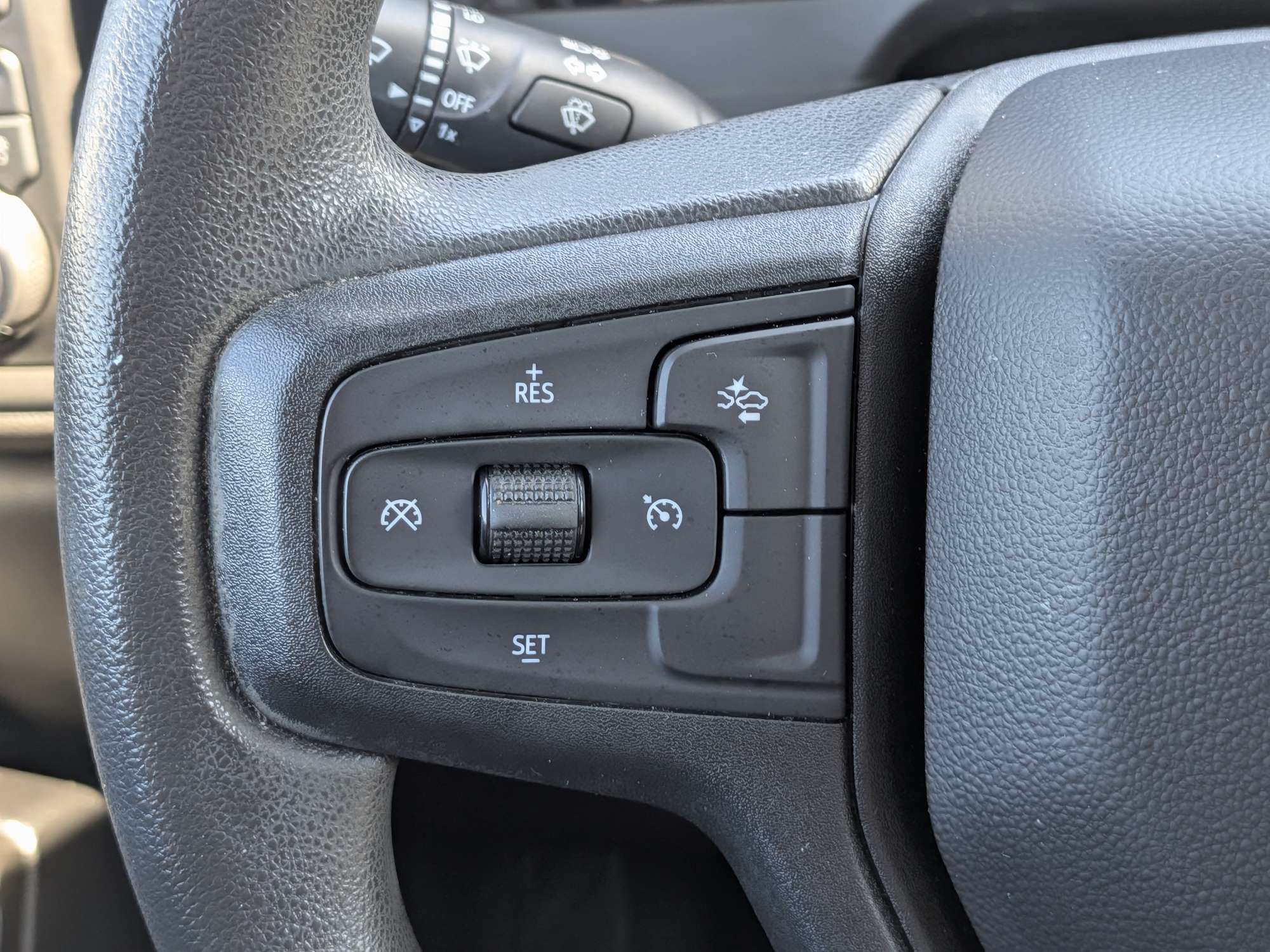Used 2022 Chevrolet Silverado 1500 Custom AWD/4WD image 26