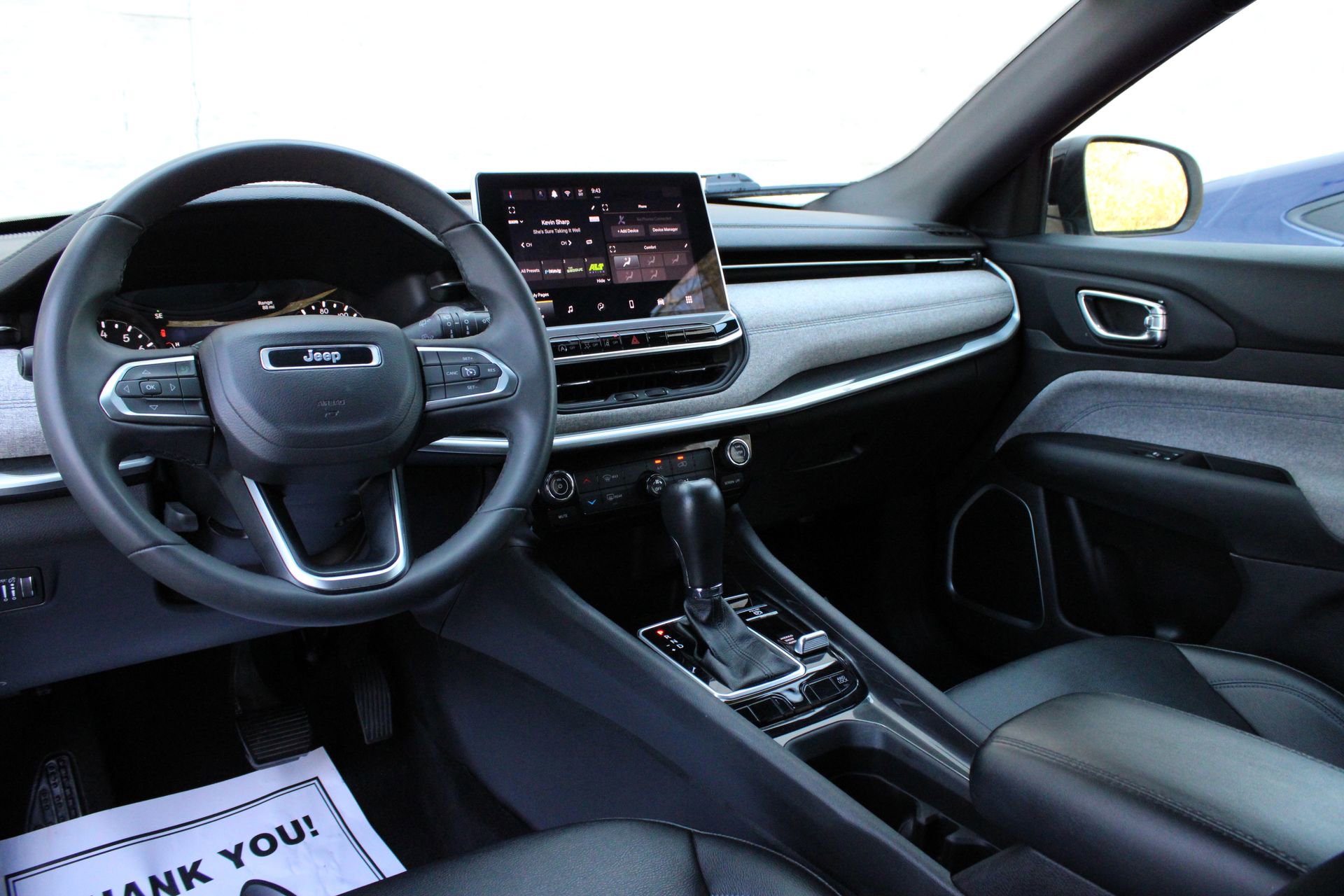 Used 2024 Jeep Compass Latitude image 19