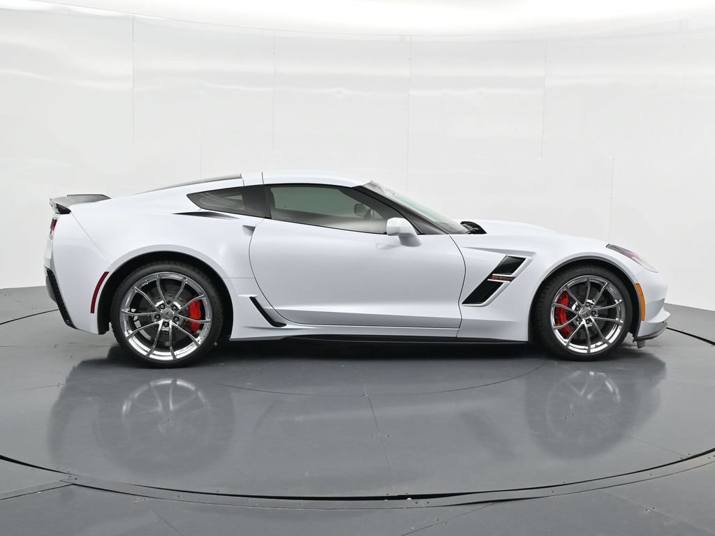 Used 2019 Chevrolet Corvette Grand Sport RWD image 8