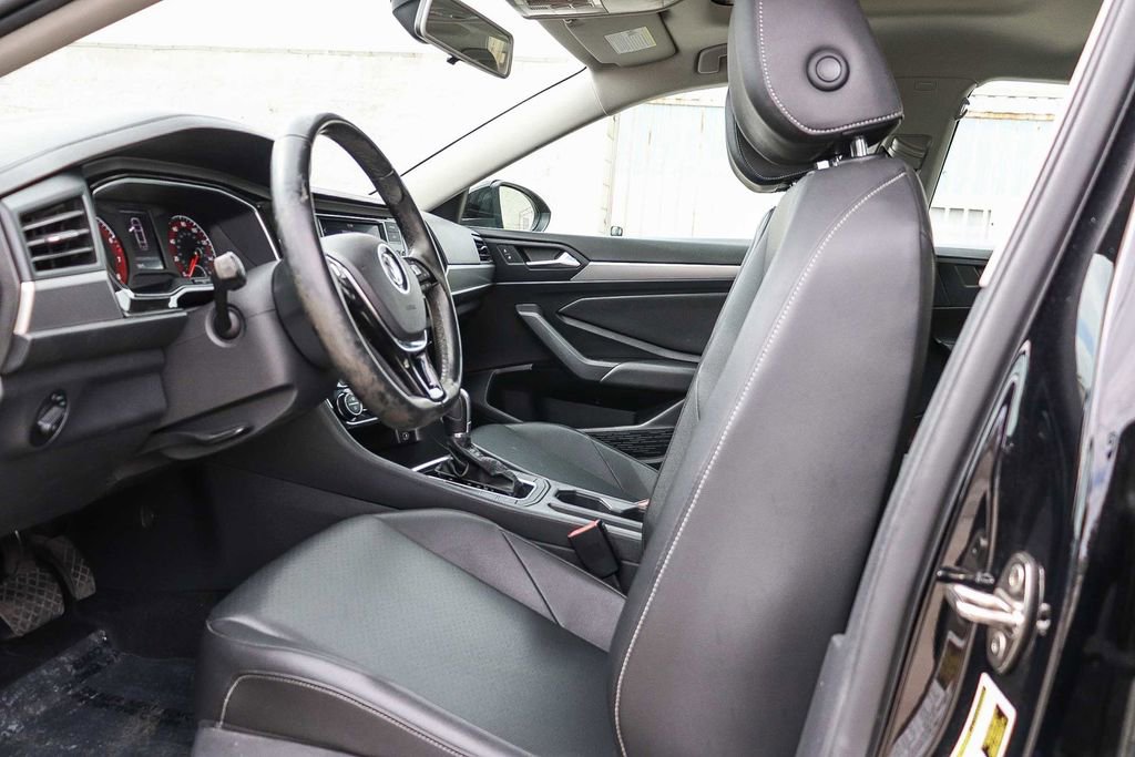 Used 2019 Volkswagen Jetta SE image 20