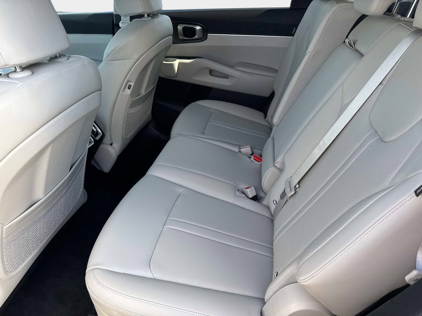 New 2026 Kia Sorento S w/ S Panoramic Sunroof Package FWD image 11