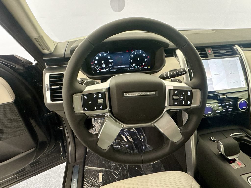 New 2026 Land Rover Discovery S AWD/4WD image 11