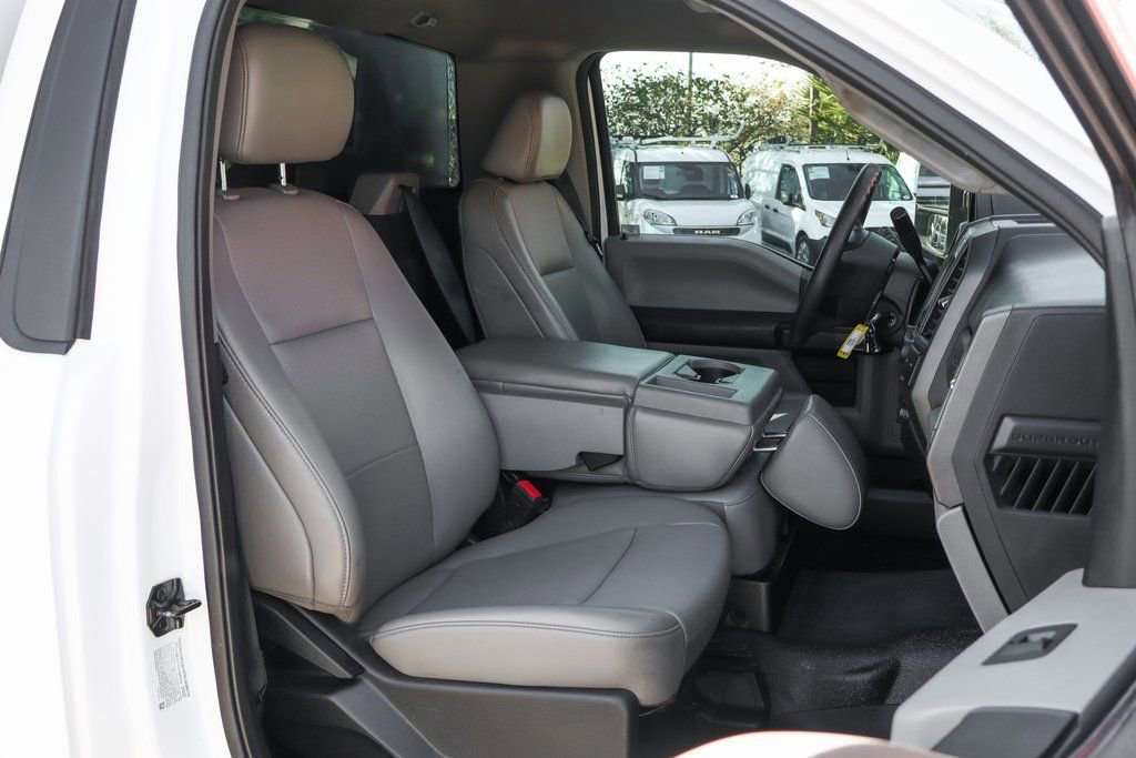 Used 2021 Ford F550 2WD Regular Cab Super Duty image 40