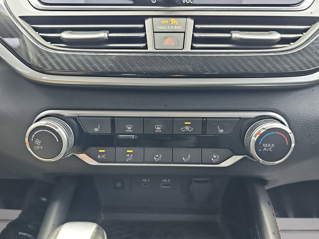 Used 2023 Nissan Altima 2.5 SR w/ SR Premium Package image 27