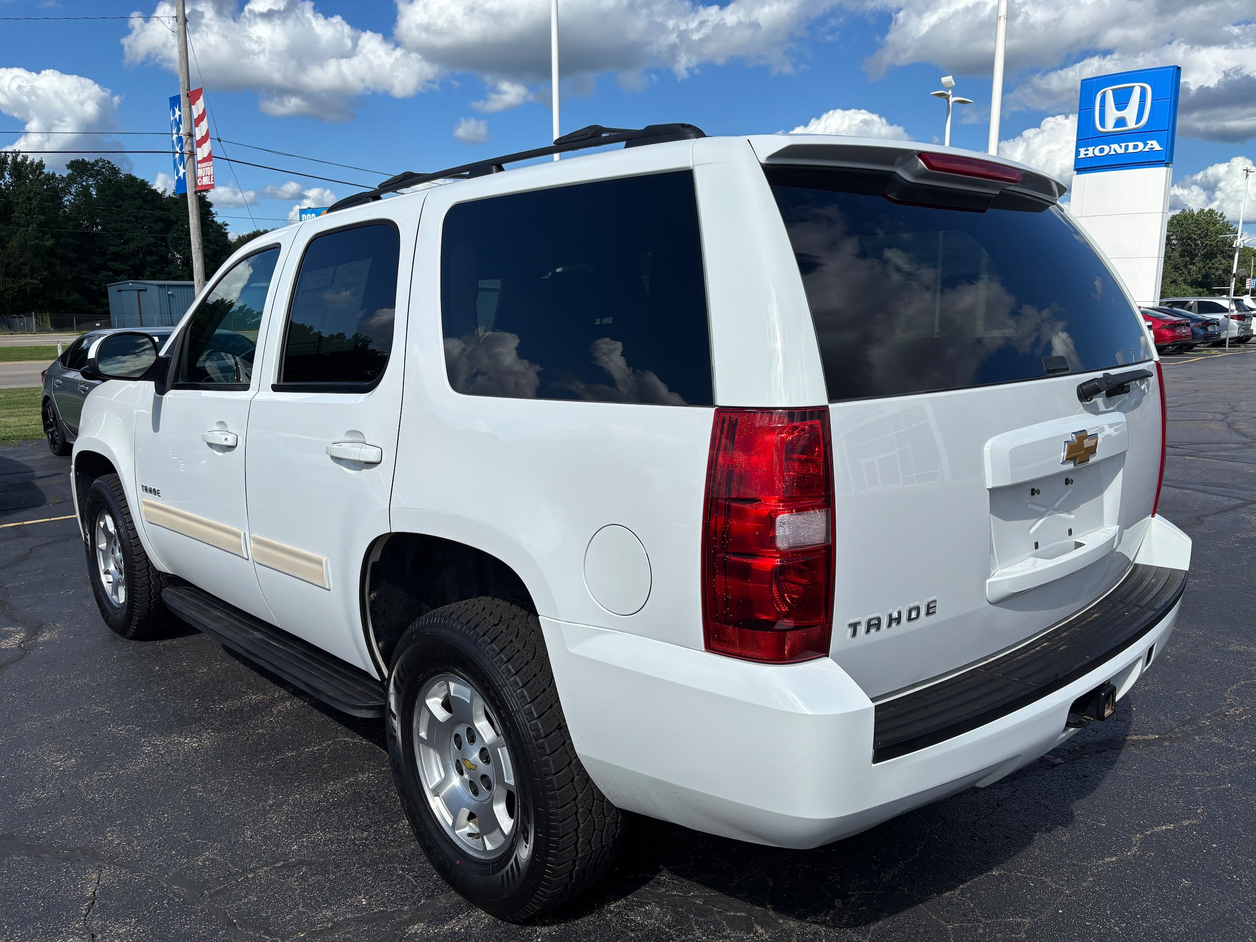 Used 2013 Chevrolet Tahoe LS AWD/4WD image 6
