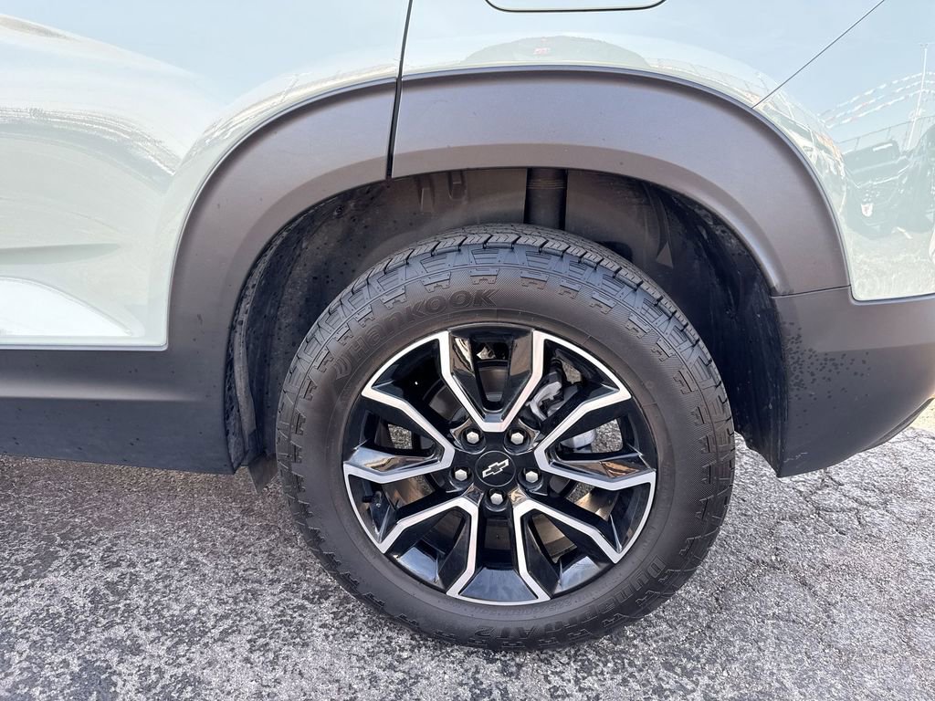 Used 2024 Chevrolet TrailBlazer ACTIV w/ Convenience Package image 34