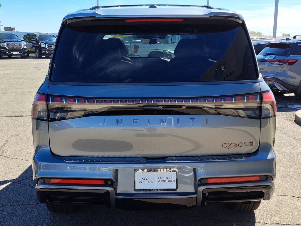 Used 2026 INFINITI QX80 4WD w/ Sport Exterior Package image 3
