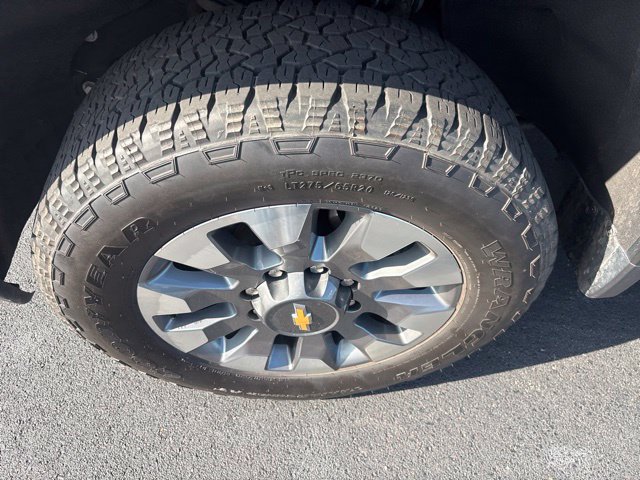 Used 2023 Chevrolet Silverado 2500 Custom w/ Custom Value Package AWD/4WD image 4