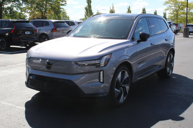 New 2026 Volvo EX90 Ultra AWD/4WD image 7