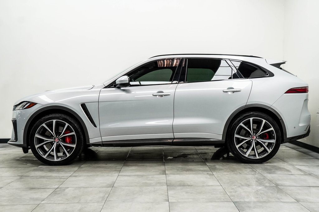 Used 2021 Jaguar F-PACE SVR image 8