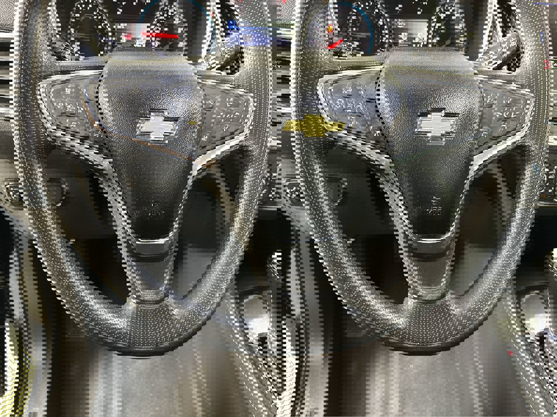 Used 2020 Chevrolet Equinox LT image 47