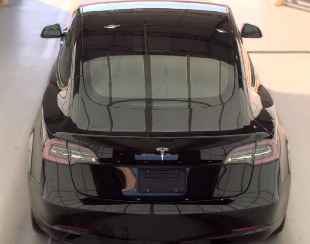 Used 2023 Tesla Model 3 Standard Range RWD image 5
