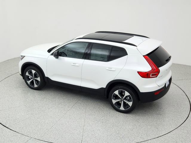 New 2026 Volvo XC40 B5 Plus w/ Protection Package Premier image 16