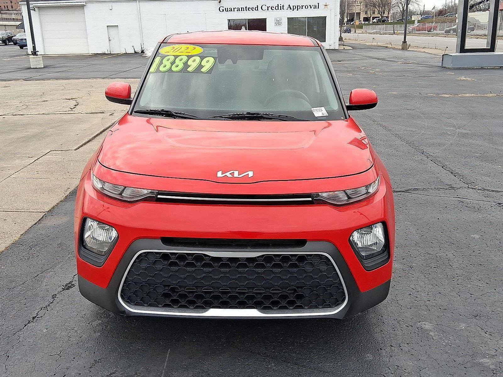 Used 2022 Kia Soul LX w/ Technology Package image 8