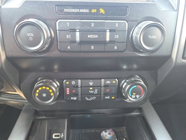 Used 2019 Ford F150 XLT w/ Equipment Group 302A Luxury AWD/4WD image 28