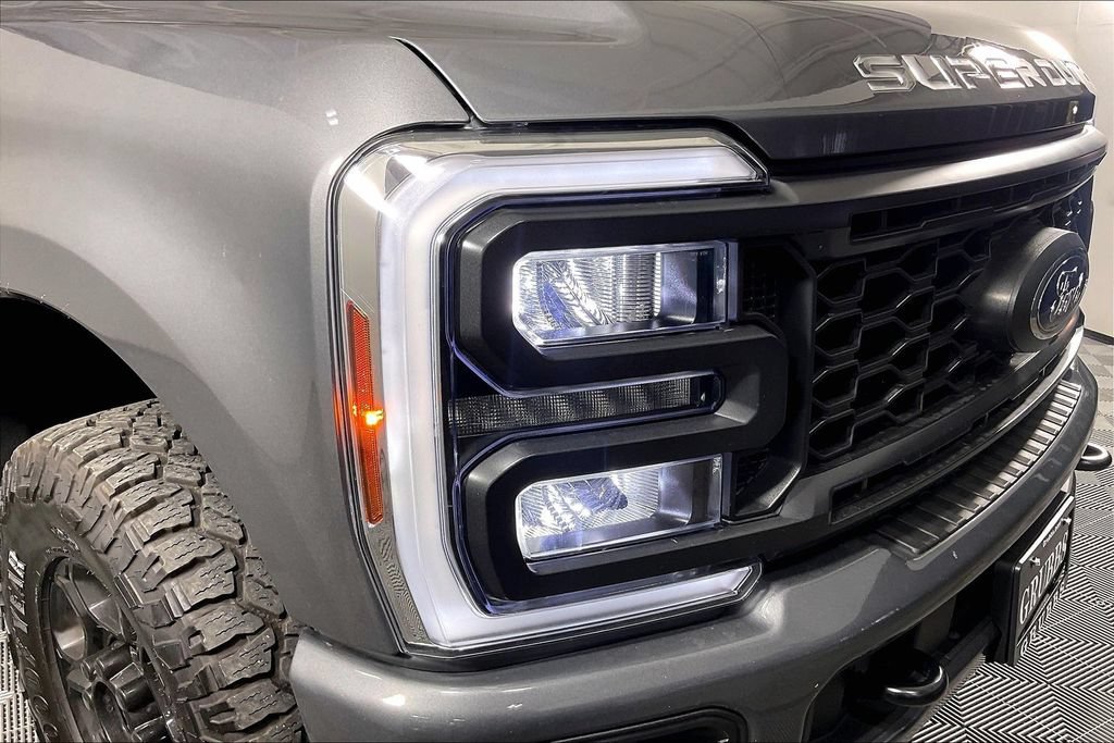 Used 2025 Ford F350 XL w/ STX Appearance Package AWD/4WD image 36