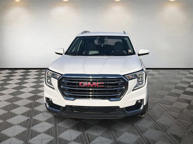 Used 2024 GMC Terrain SLT video 2