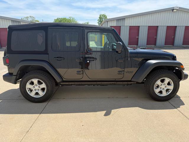 Used 2021 Jeep Wrangler Unlimited Sport AWD/4WD image 7